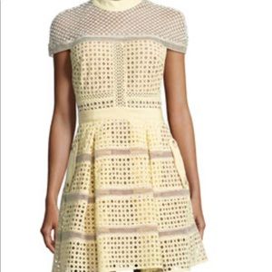 Self Portrait yellow dress fits like size 6